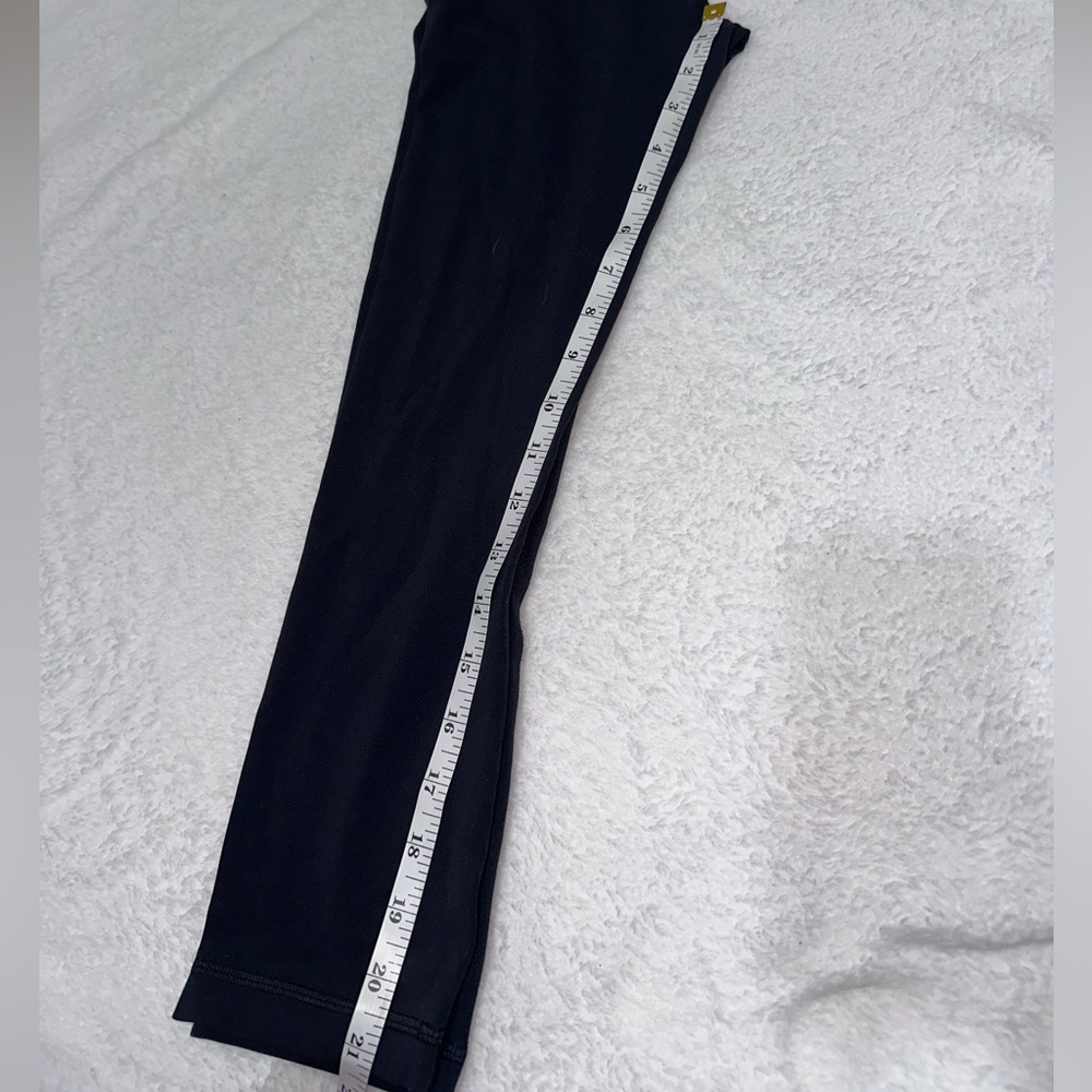 Lululemon Align High Rise Crop - Picture 4 of 5